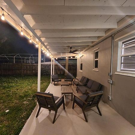 Totally Renovated Near Beach ポンパノビーチ エクステリア 写真